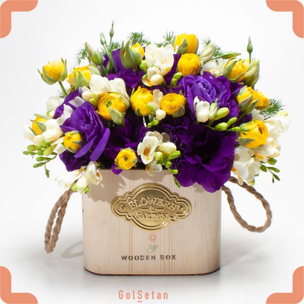 باکس گل لیسیانتوس و فریزیا زیبا و شاد