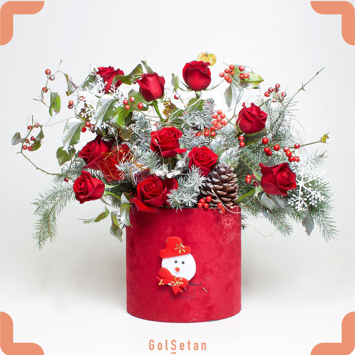 christmas-flower-box باکس گل رز کریسمس با گل رز هلندی قرمز