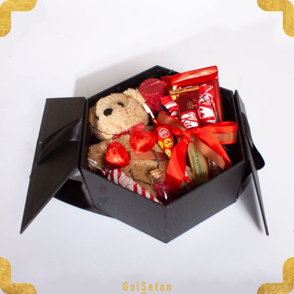 باکس شکلات و خرس ولنتاین با جعبه 6 وجهی
