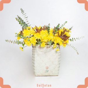 باکس گل داوودی زرد هدیه ای جذاب و دوست داشتنی