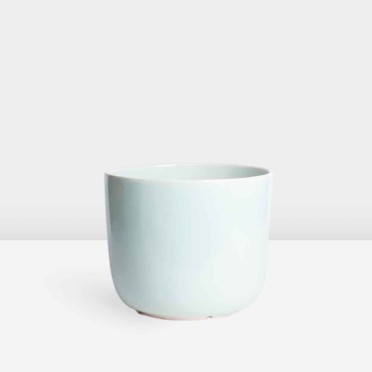 large-round-ceramic-white-pot گلدان سرامیکی گرد بزرگ سفید