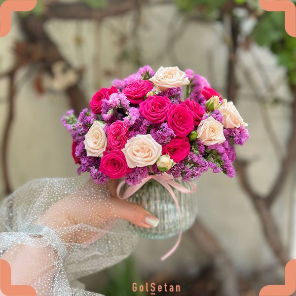 باکس گل رز کرم و سرخابی خاص